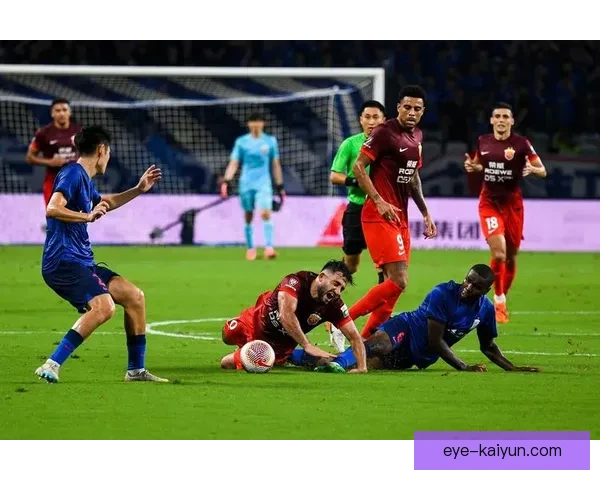 中超上海德比即将上演，双方近期表现值得关注。