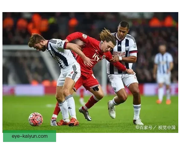 克里斯·理查兹状态回暖，近期表现稳健备受关注